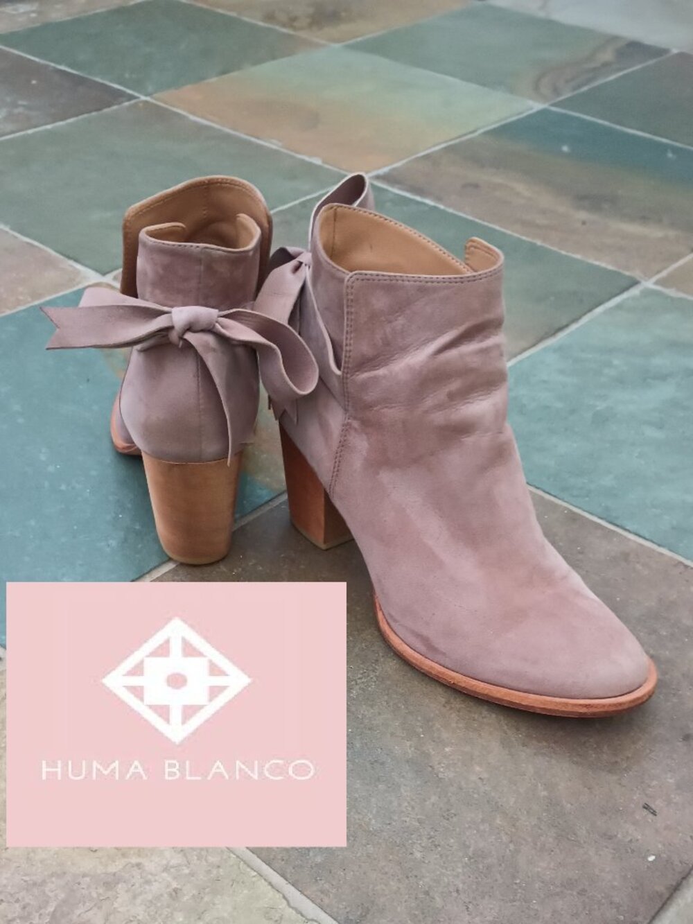 Huma Blanco Suede Leather Booties 